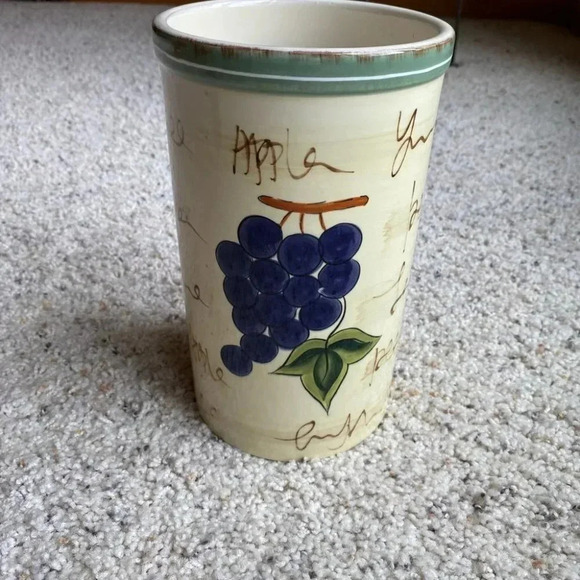 Style-Eyes Grapes Design Wine Chiller, Cooler, Utensil Holder – Vintage Kitchen - Picture 1 of 5